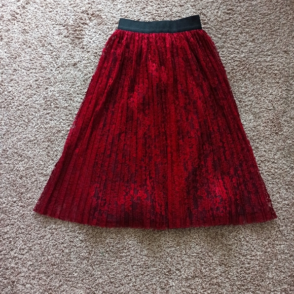 Alice+Olivia Lace Midi Skirt Dark Red